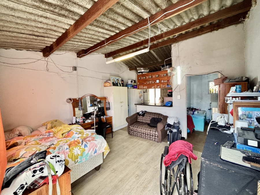 2 Bedroom Property for Sale in Leiden Western Cape